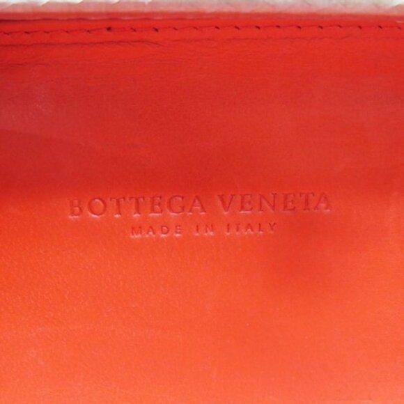 Bottega Veneta All Leather Knot Clutch - Picture 6 of 15